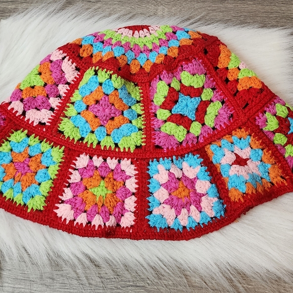 Red Granny Square Crochet Bucket Hat - Picture 5 of 6